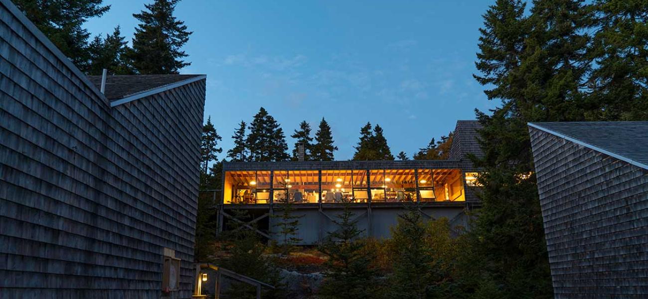 Haystack Mountain School of Crafts Dining Hall. Photo by Ayumi Horie, 2017.