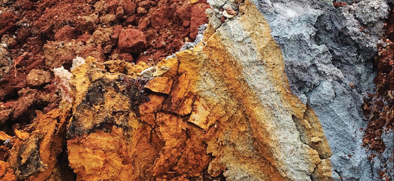 Striations in a Catawba clay deposit, North Carolina.